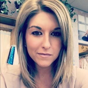 Meet your Posher, Allison